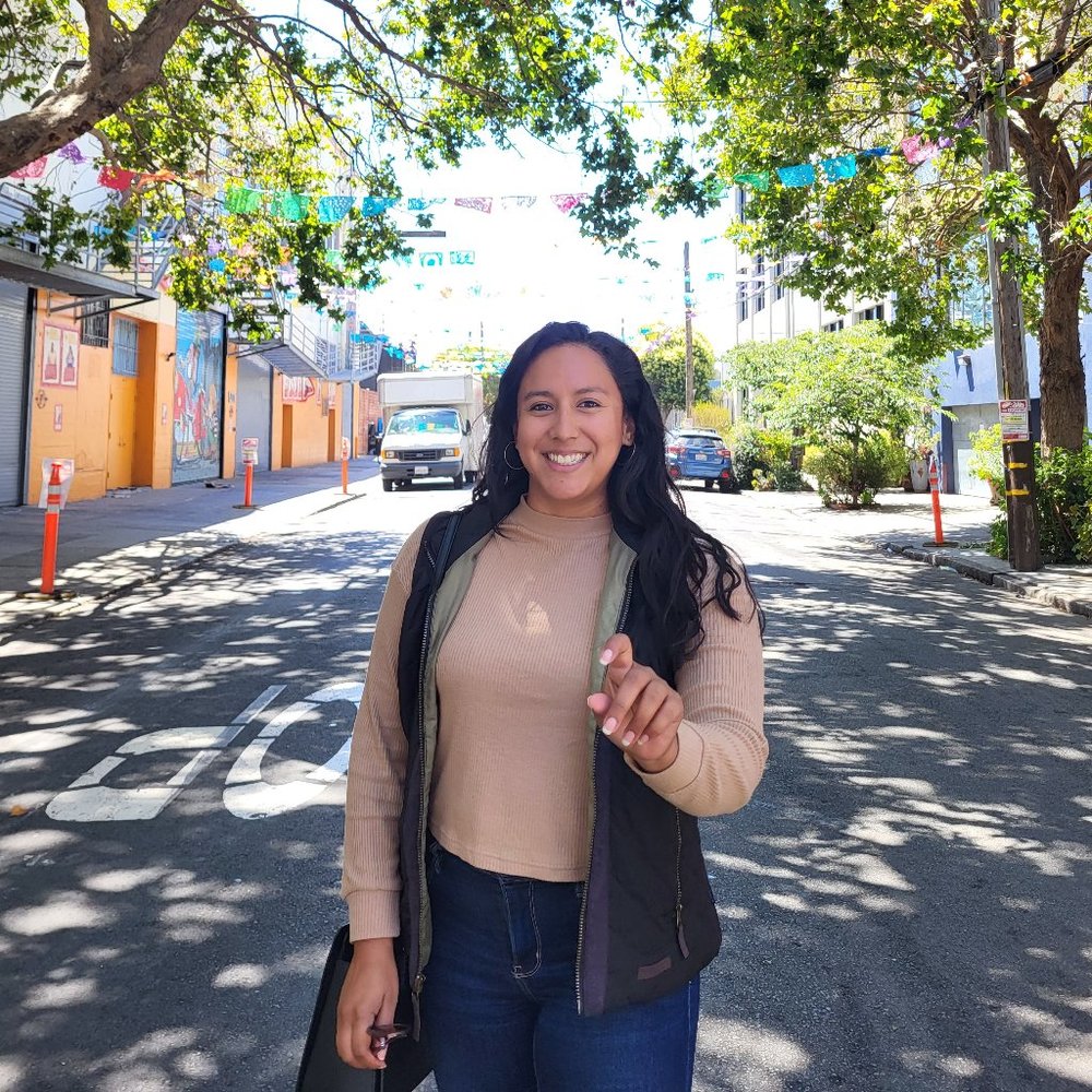 Meet your Posher, Rocio